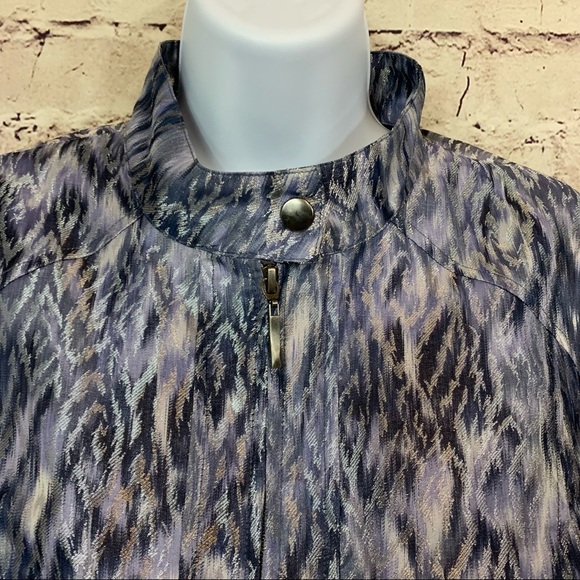 Chico’s Purple Silver Metallic Zipper Front 3/4 Ruched Sleeve Jacket - Picture 3 of 11